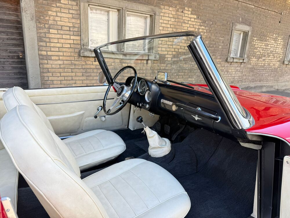 Alfa Romeo 2000 Touring Spider Cabriolet