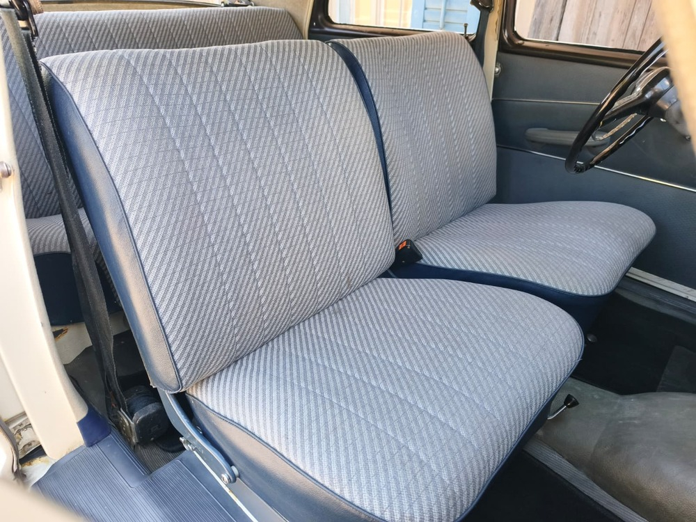 Mercedes-Benz 219 Limousine
