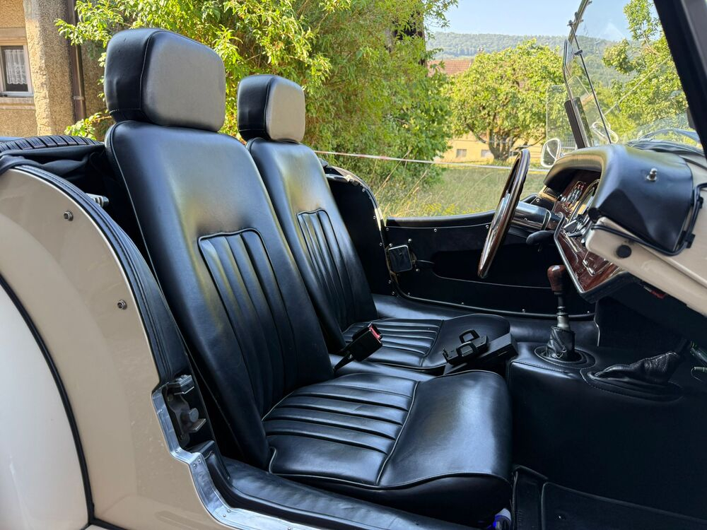Morgan 4/4 1.8 Cabriolet