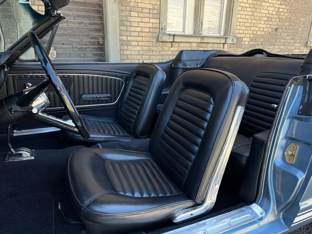 Ford (USA) Mustang Cabriolet