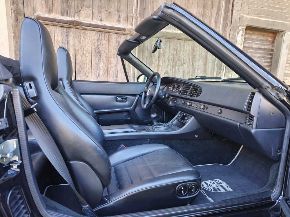 Porsche 944 Turbo Cabriolet