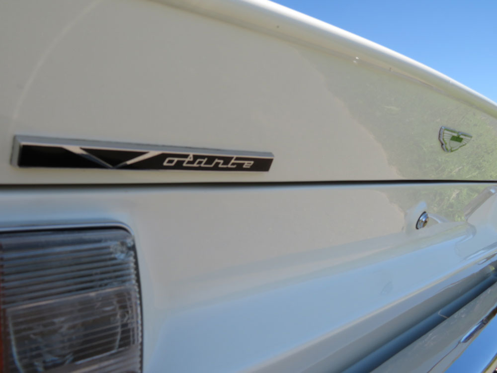 Aston Martin V8 Volante Cabriolet