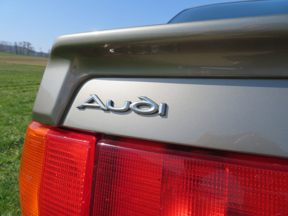 Audi 90 2.0 Limousine