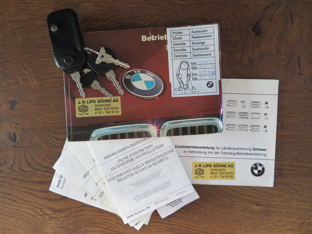BMW 323i A Limousine