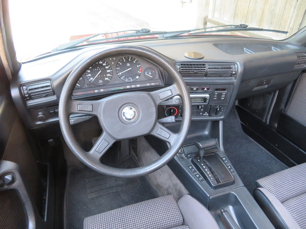 BMW 325i A Cabriolet