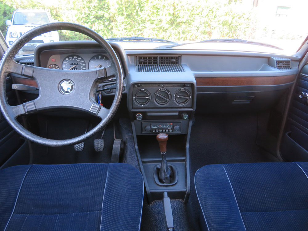BMW 520/6 Limousine