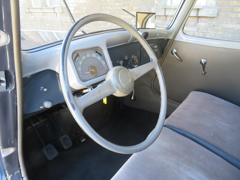 Citroen Traction Avant 11 B Familiale Limousine