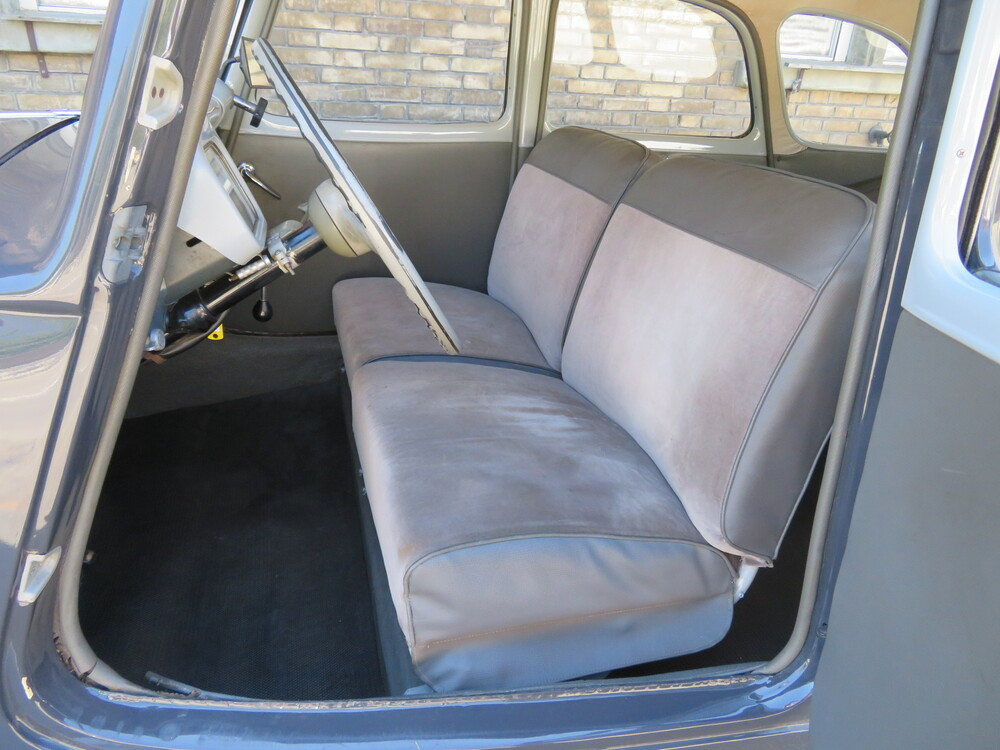 Citroen Traction Avant 11 B Familiale Limousine