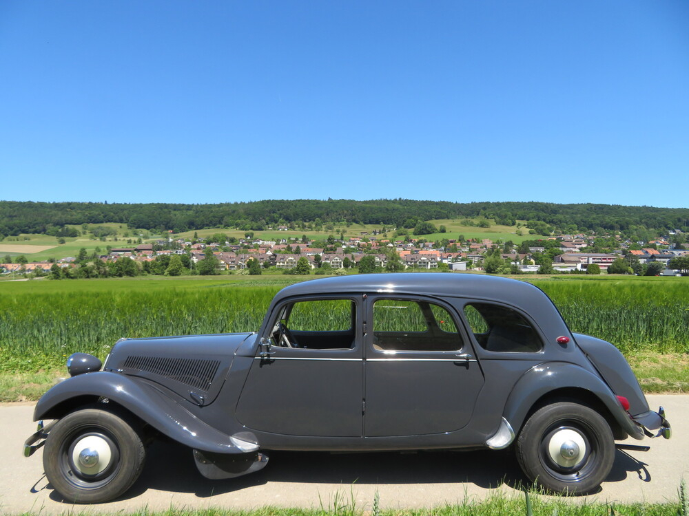 Citroen Traction Avant 11 B Familiale Limousine
