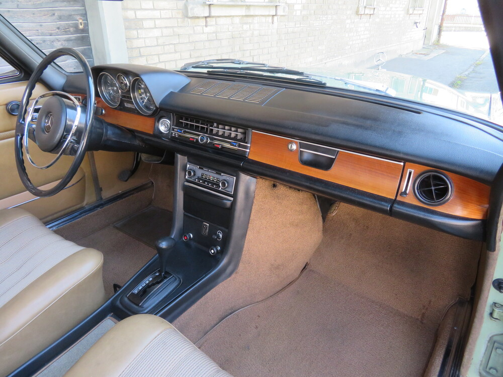 Mercedes-Benz 280 CE Coupé