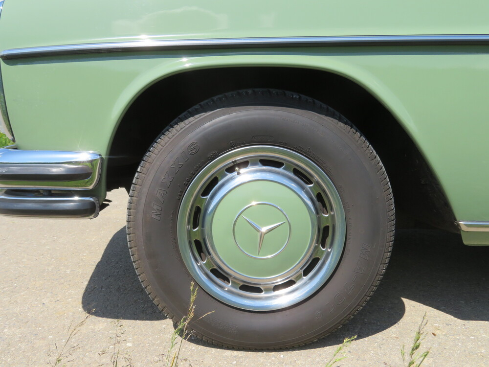 Mercedes-Benz 280 CE Coupé