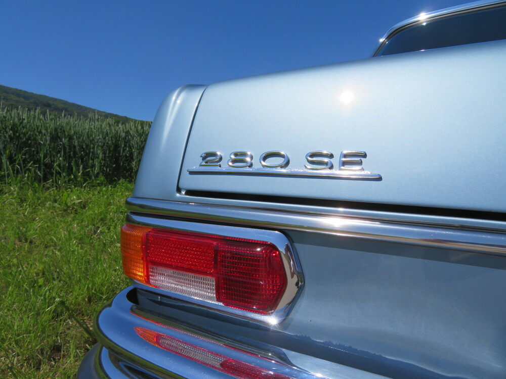 Mercedes-Benz 280 SE Limousine