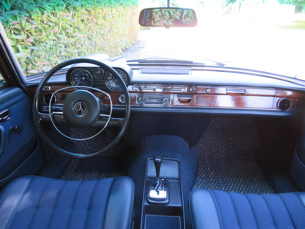 Mercedes-Benz 280 SE Limousine