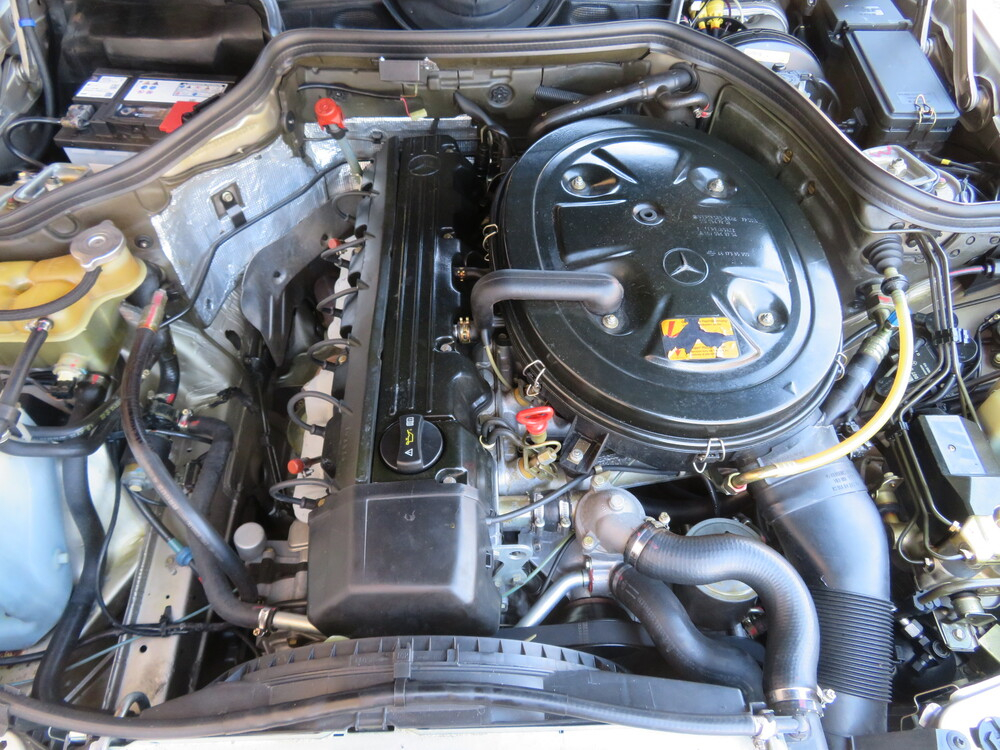 Mercedes-Benz 300 E Limousine