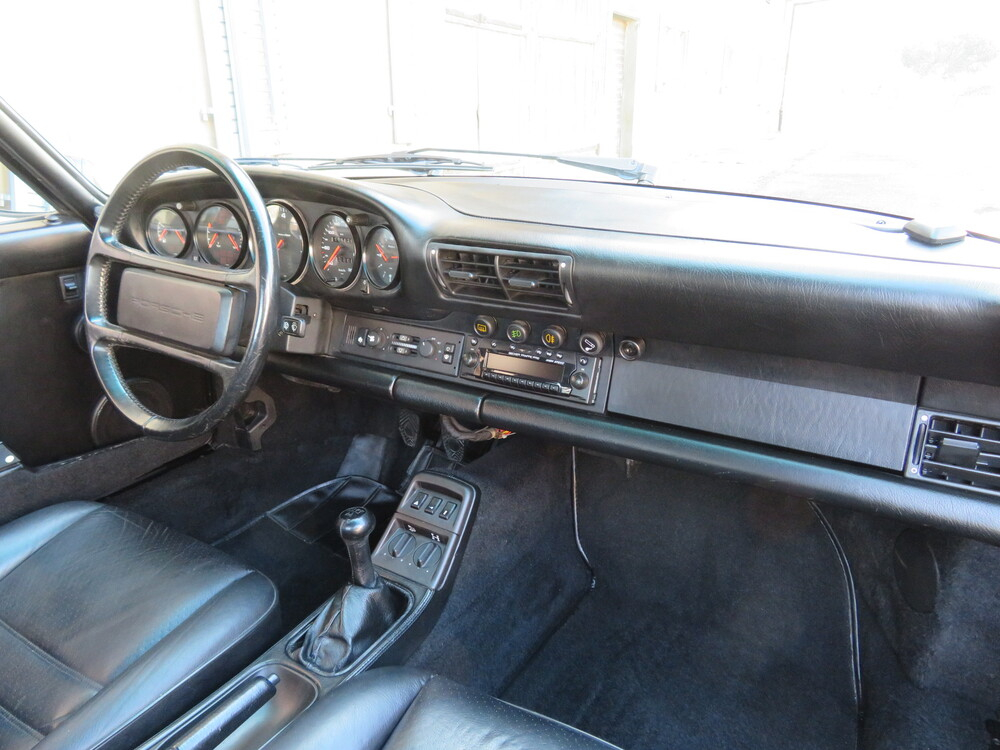 Porsche 911 Carrera 4 (964) Coupé