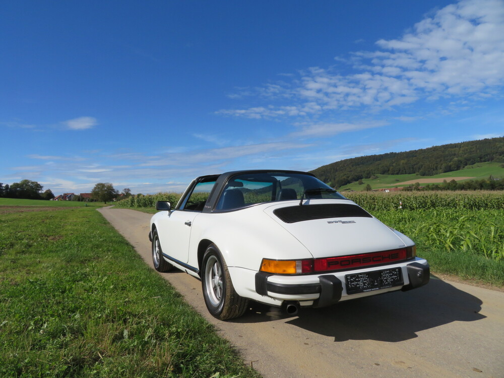 Porsche 911 SC Targa