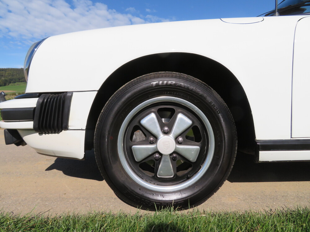 Porsche 911 SC Targa