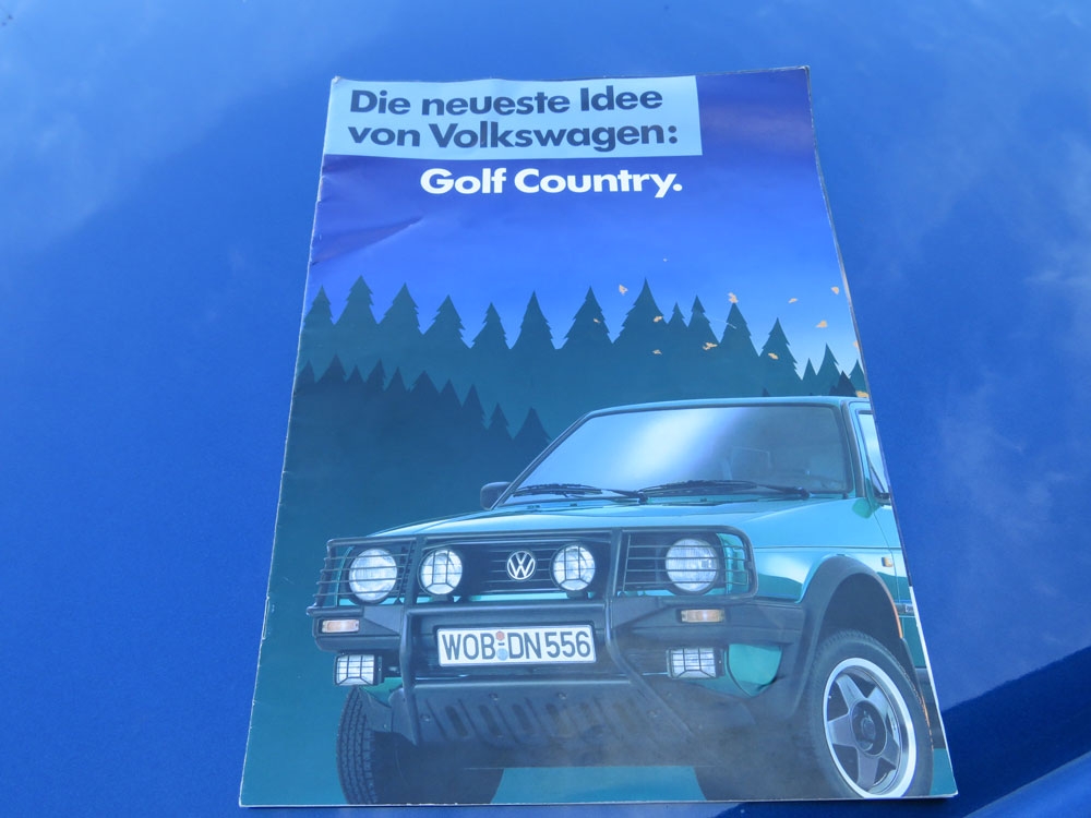 VW Golf Country Limousine
